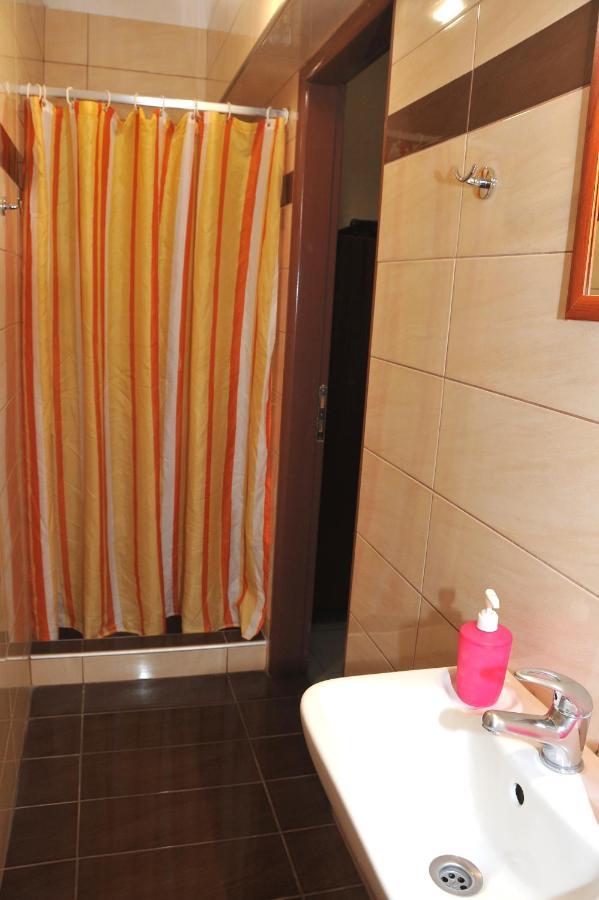 Guesthouse Bloutsos Rooms Kastrákion Dış mekan fotoğraf
