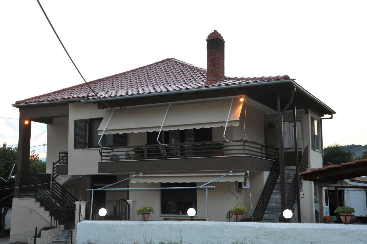 Guesthouse Bloutsos Rooms Kastrákion Dış mekan fotoğraf